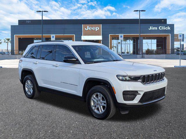 new 2025 Jeep Grand Cherokee car, priced at $38,999