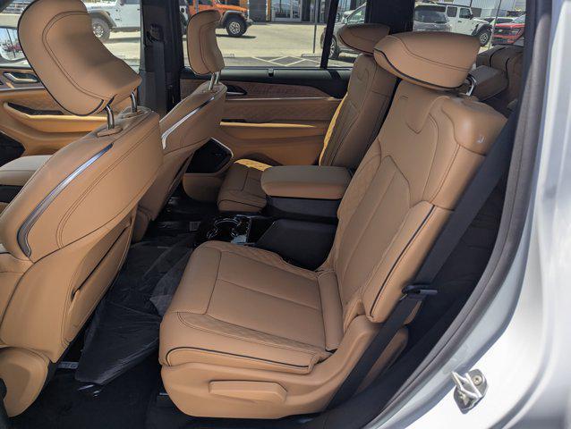 new 2025 Jeep Grand Cherokee L car, priced at $73,800