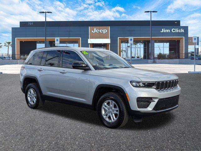 new 2025 Jeep Grand Cherokee car, priced at $41,425