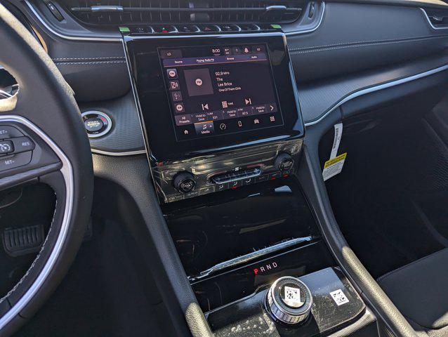 new 2025 Jeep Grand Cherokee car, priced at $43,795