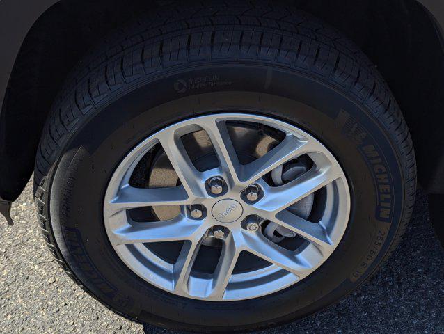 new 2025 Jeep Grand Cherokee car, priced at $43,795