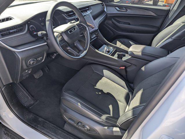 new 2025 Jeep Grand Cherokee car, priced at $46,360