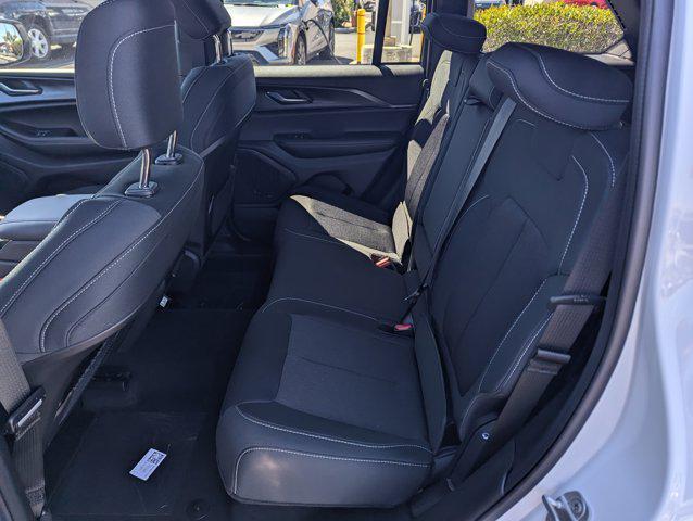 new 2025 Jeep Grand Cherokee car, priced at $44,245