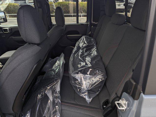 new 2025 Jeep Gladiator car, priced at $60,450