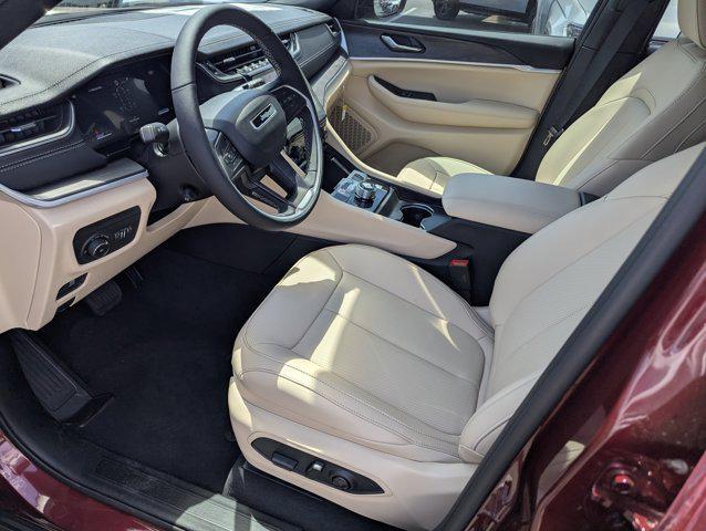 new 2025 Jeep Grand Cherokee L car, priced at $54,030