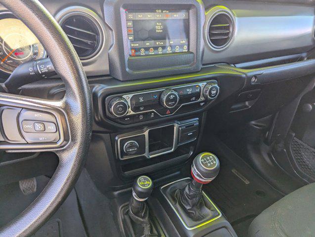 used 2022 Jeep Gladiator car, priced at $33,399