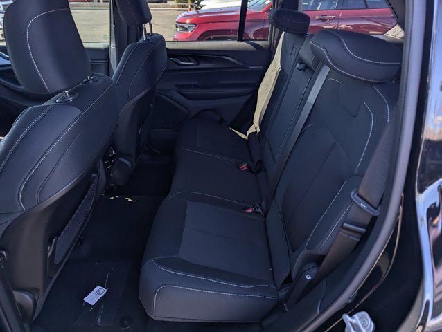 new 2025 Jeep Grand Cherokee car, priced at $44,840