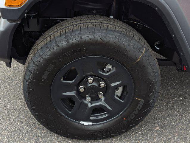 new 2025 Jeep Wrangler car, priced at $47,140