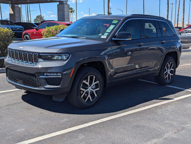 new 2025 Jeep Grand Cherokee car, priced at $46,249