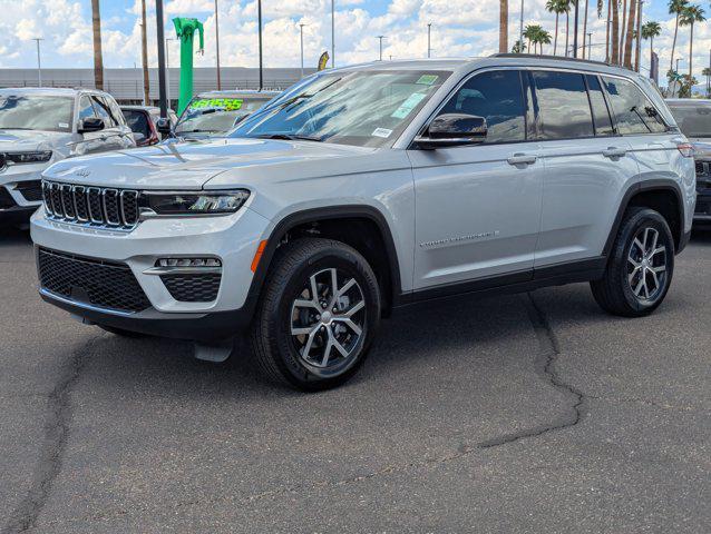 new 2025 Jeep Grand Cherokee car, priced at $46,249