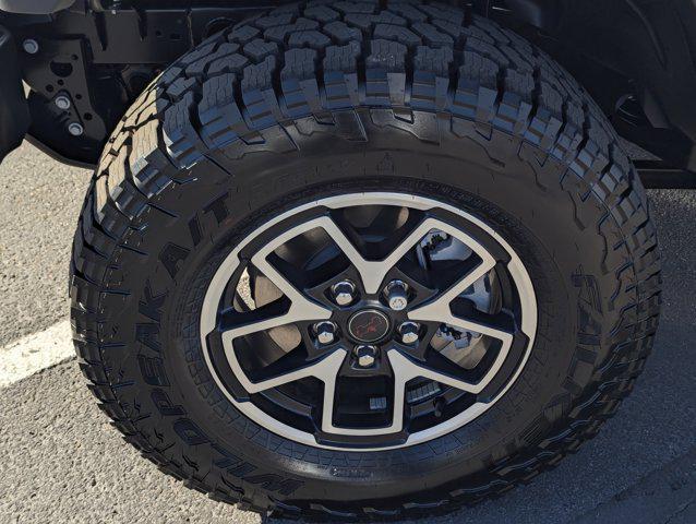 new 2025 Jeep Gladiator car, priced at $59,300