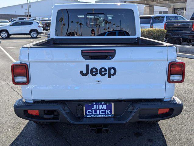 new 2025 Jeep Gladiator car, priced at $44,640