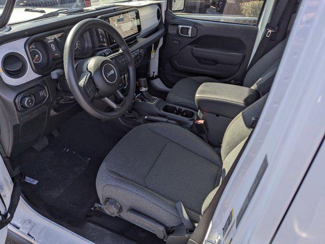 new 2025 Jeep Gladiator car, priced at $44,640