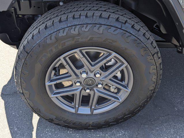new 2025 Jeep Gladiator car, priced at $50,900