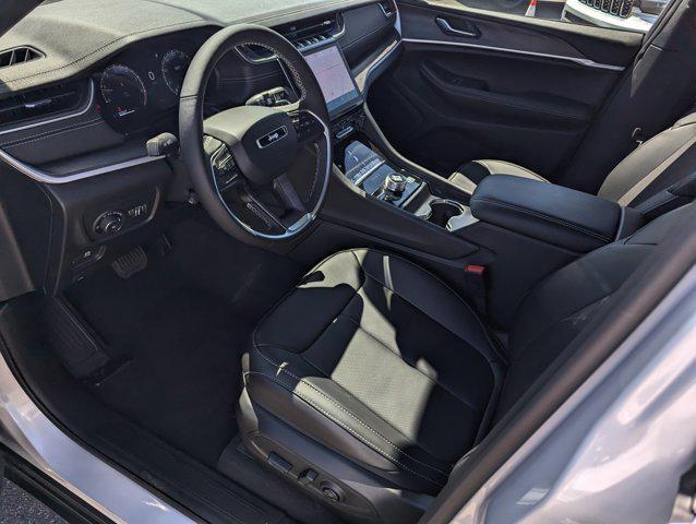 new 2025 Jeep Grand Cherokee car, priced at $53,930