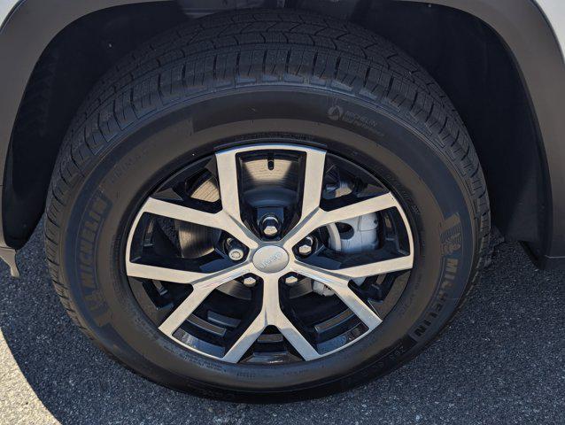 new 2025 Jeep Grand Cherokee car, priced at $53,930