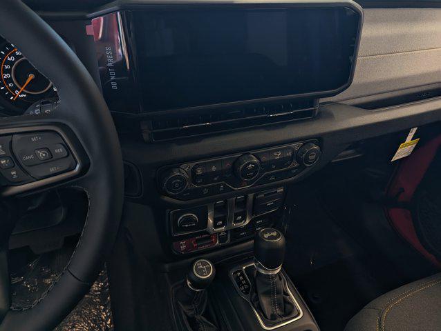 new 2025 Jeep Wrangler car, priced at $48,670