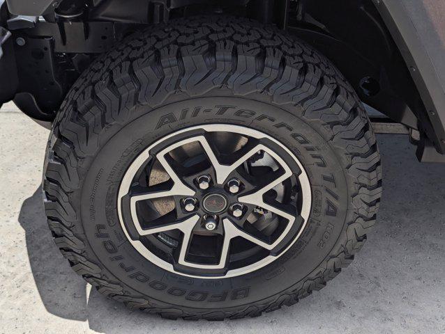 new 2025 Jeep Wrangler car, priced at $54,505