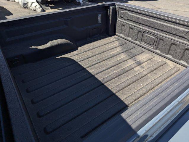 new 2025 Jeep Gladiator car, priced at $50,400