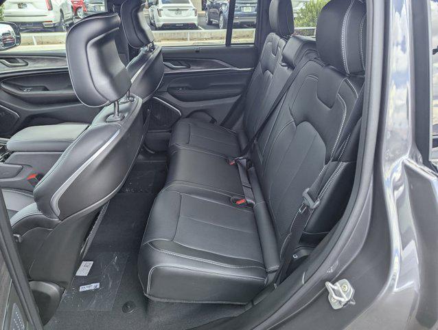 new 2025 Jeep Grand Cherokee car, priced at $65,660