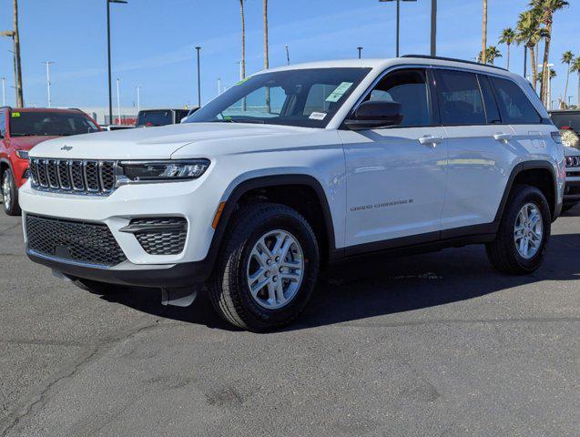 new 2025 Jeep Grand Cherokee car, priced at $40,830