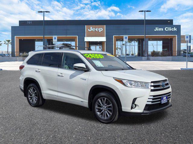 used 2017 Toyota Highlander Hybrid car, priced at $24,999