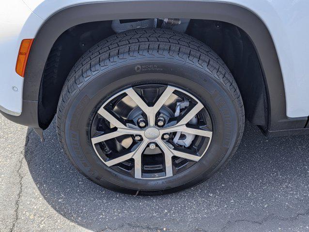 new 2025 Jeep Grand Cherokee L car, priced at $53,435
