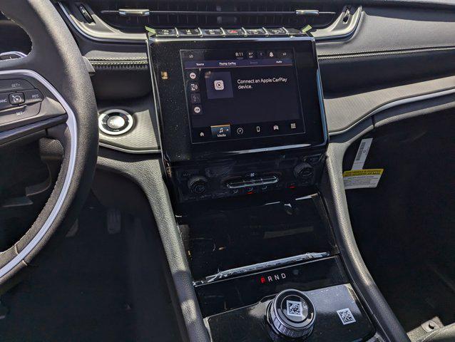 new 2025 Jeep Grand Cherokee car, priced at $42,205