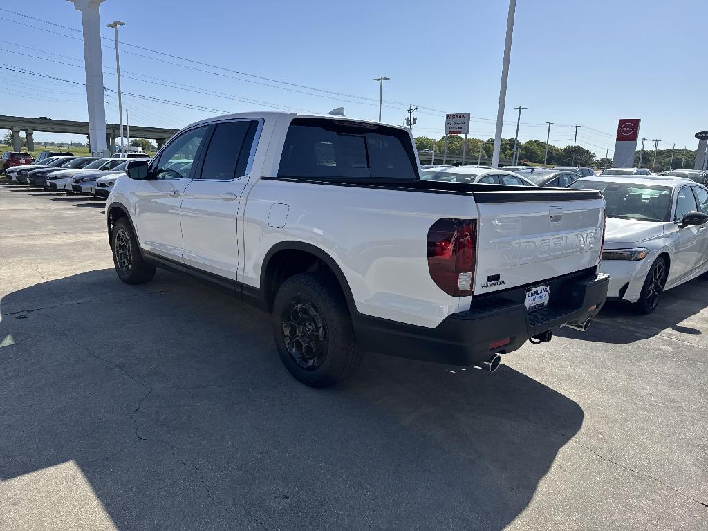 new 2025 Honda Ridgeline car, priced at $43,655