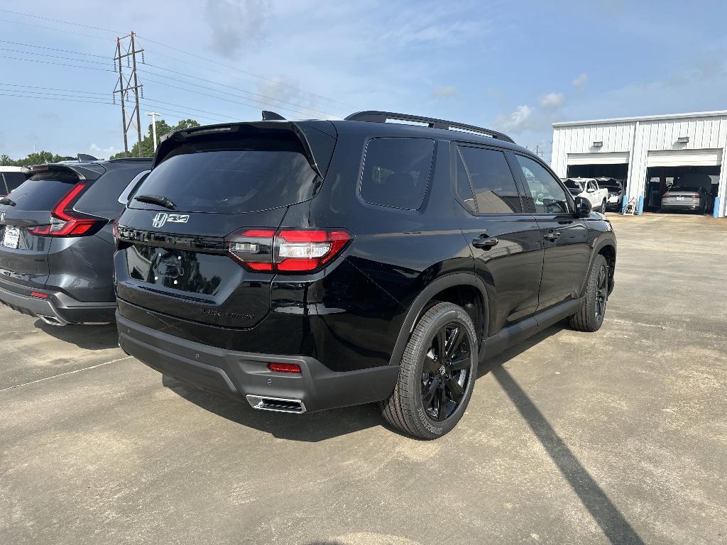 new 2025 Honda Pilot car, priced at $51,554