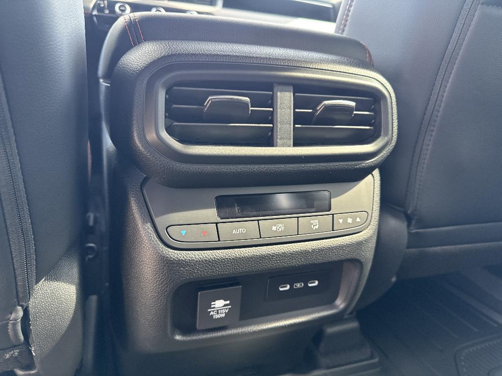 new 2025 Honda Pilot car, priced at $48,259