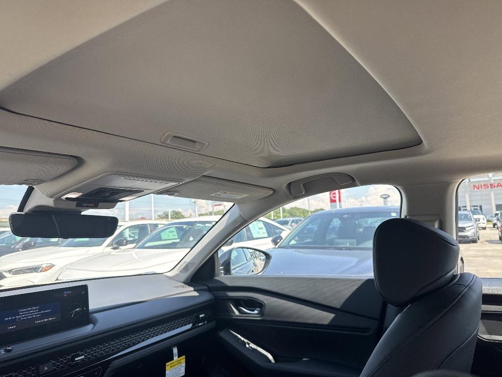 new 2025 Honda Accord Hybrid car, priced at $34,273