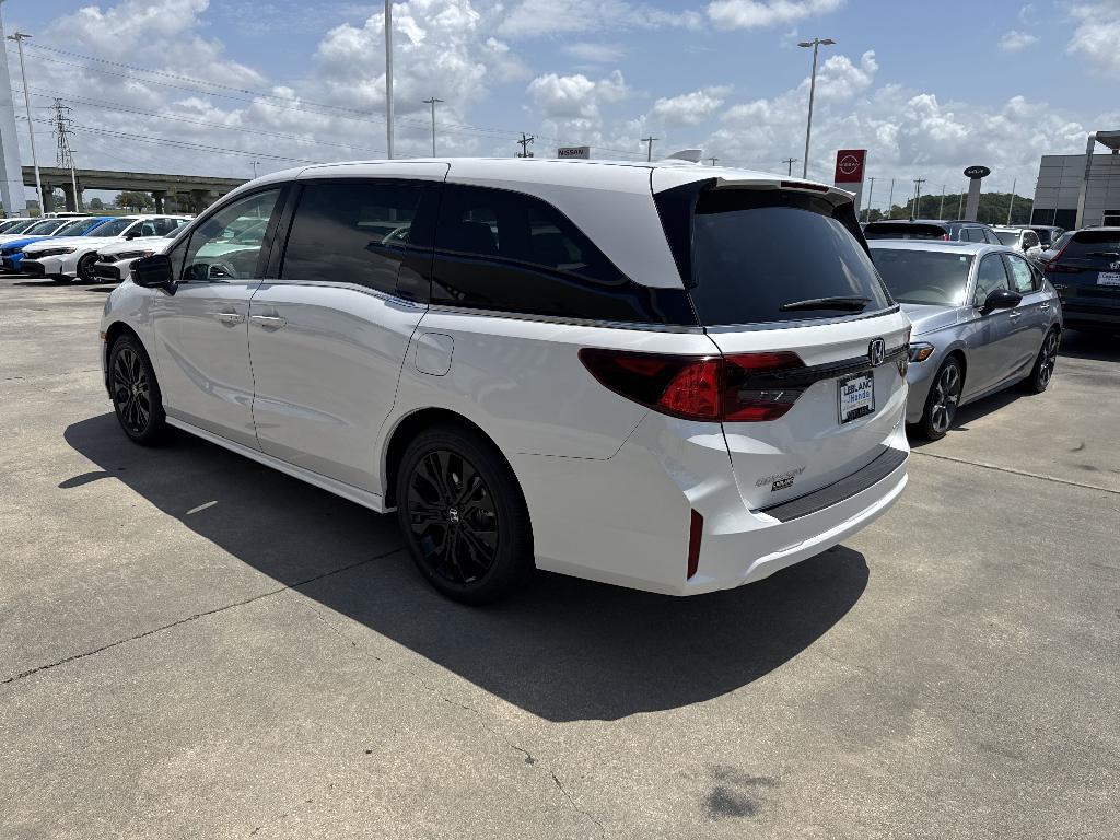 new 2025 Honda Odyssey car, priced at $42,558