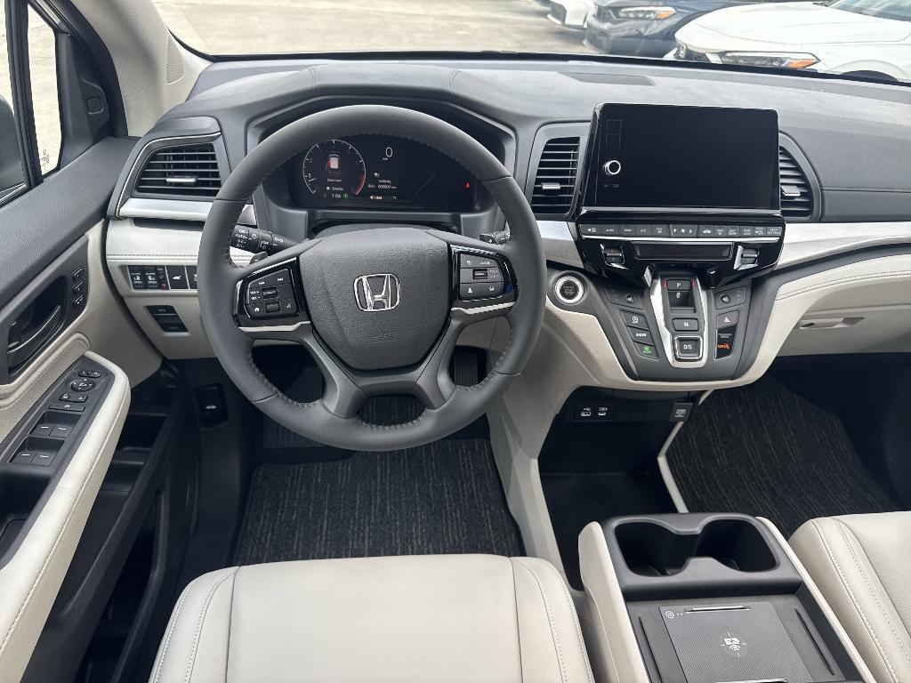 new 2026 Honda Odyssey car, priced at $44,885