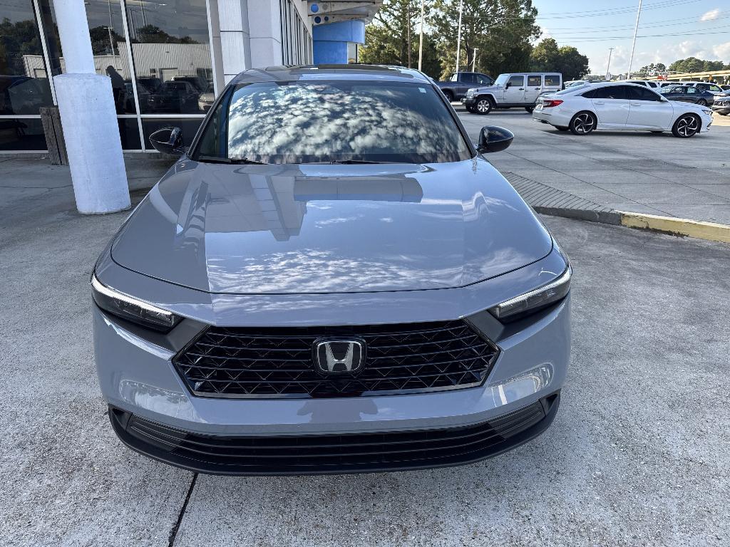 new 2025 Honda Accord Hybrid car, priced at $33,700