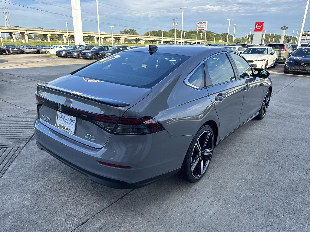new 2025 Honda Accord Hybrid car, priced at $33,700