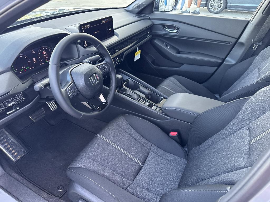 new 2025 Honda Accord Hybrid car, priced at $33,700