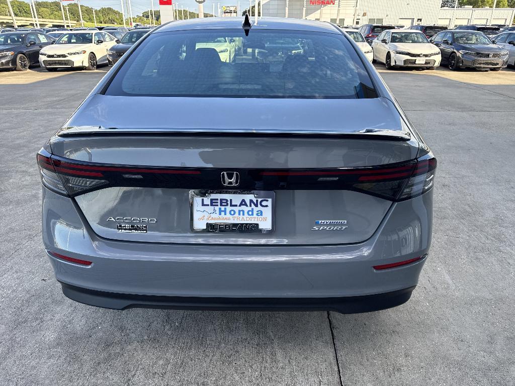 new 2025 Honda Accord Hybrid car, priced at $33,700