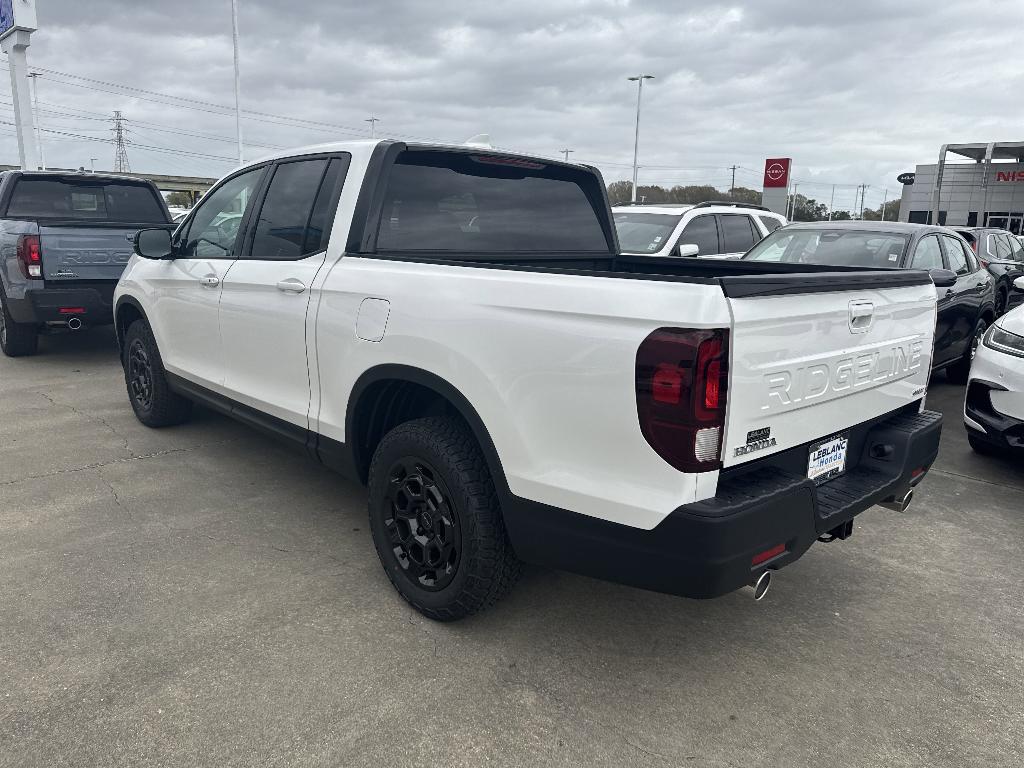 new 2025 Honda Ridgeline car, priced at $41,603
