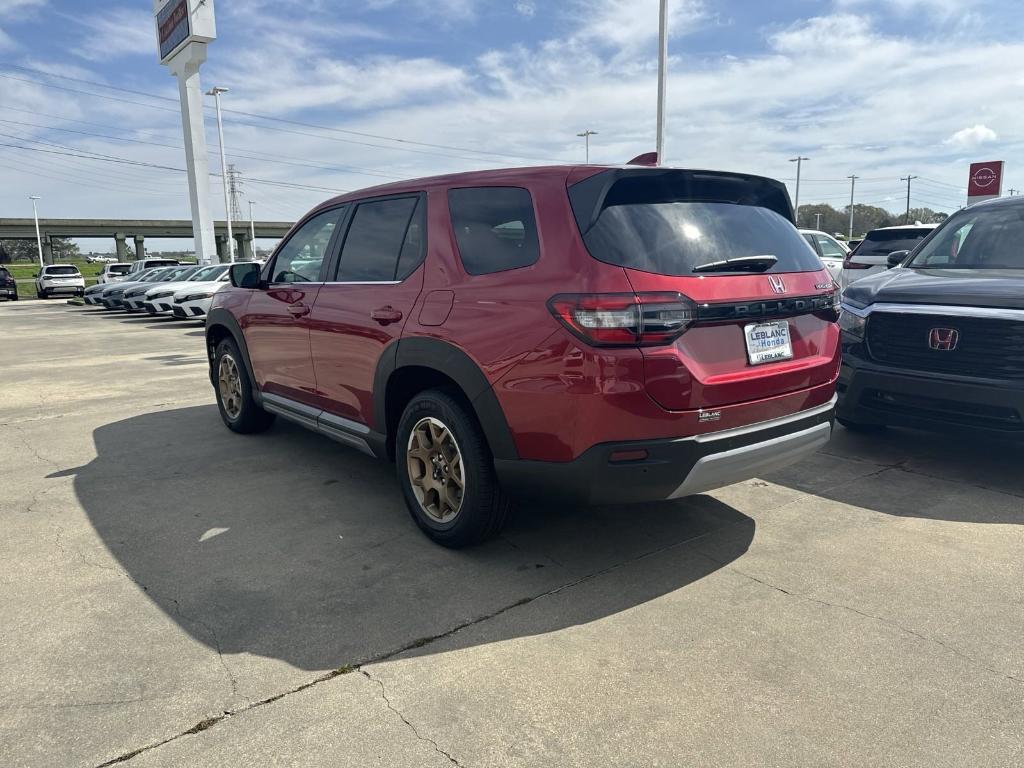 new 2024 Honda Pilot car, priced at $44,061