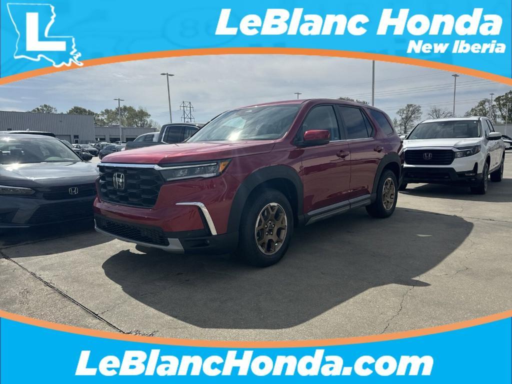 new 2024 Honda Pilot car, priced at $44,061
