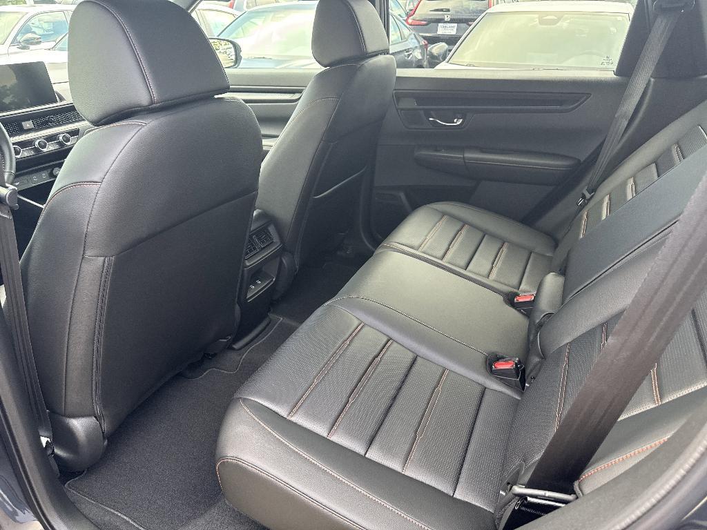 new 2026 Honda CR-V Hybrid car, priced at $38,161