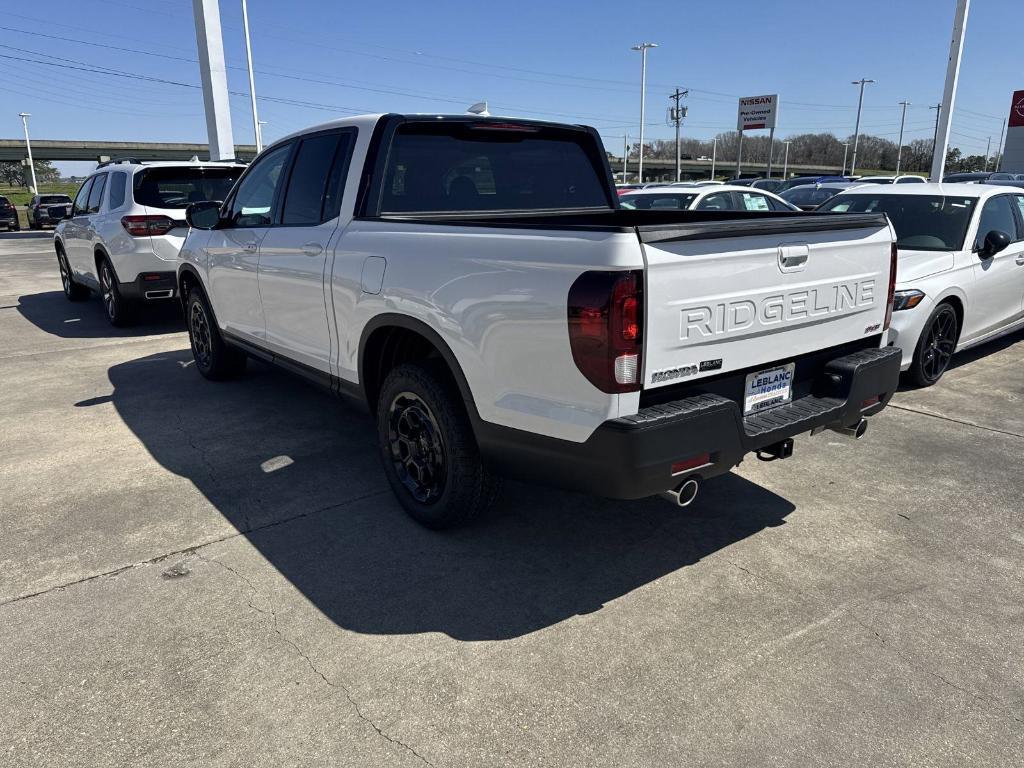 new 2025 Honda Ridgeline car, priced at $41,603