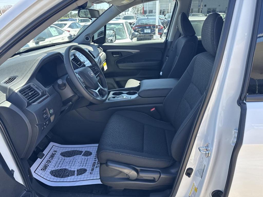 new 2025 Honda Ridgeline car, priced at $41,603