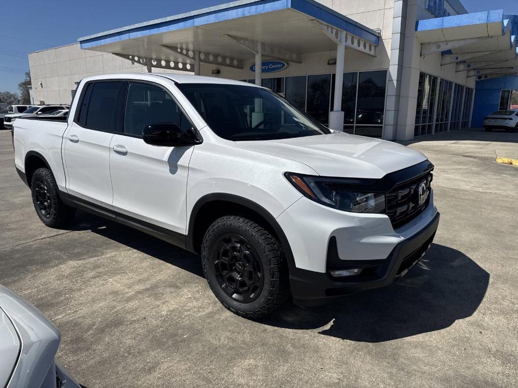 new 2025 Honda Ridgeline car, priced at $41,603