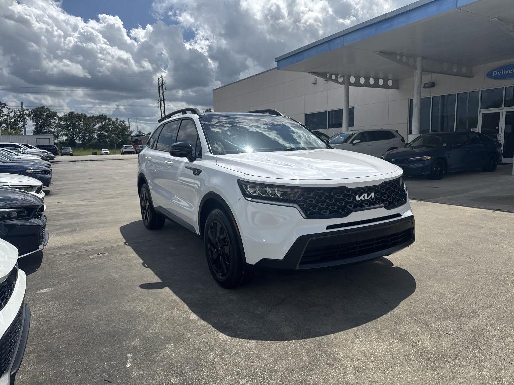 used 2022 Kia Sorento car, priced at $24,897
