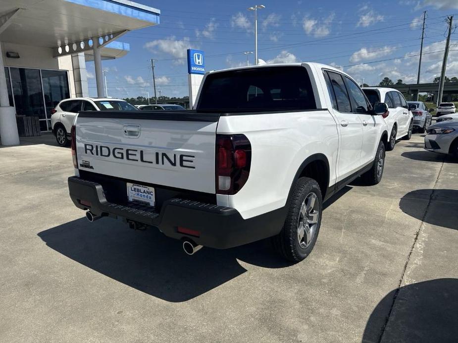 new 2024 Honda Ridgeline car, priced at $41,722