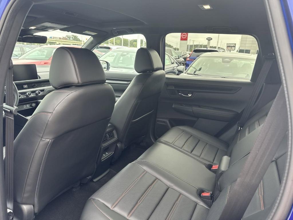 new 2025 Honda CR-V Hybrid car, priced at $38,896