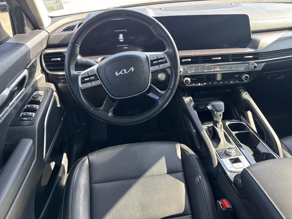 used 2025 Kia Telluride car, priced at $38,899
