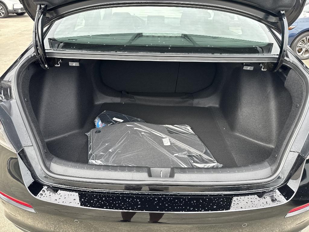 new 2025 Honda Civic Hybrid car, priced at $31,119